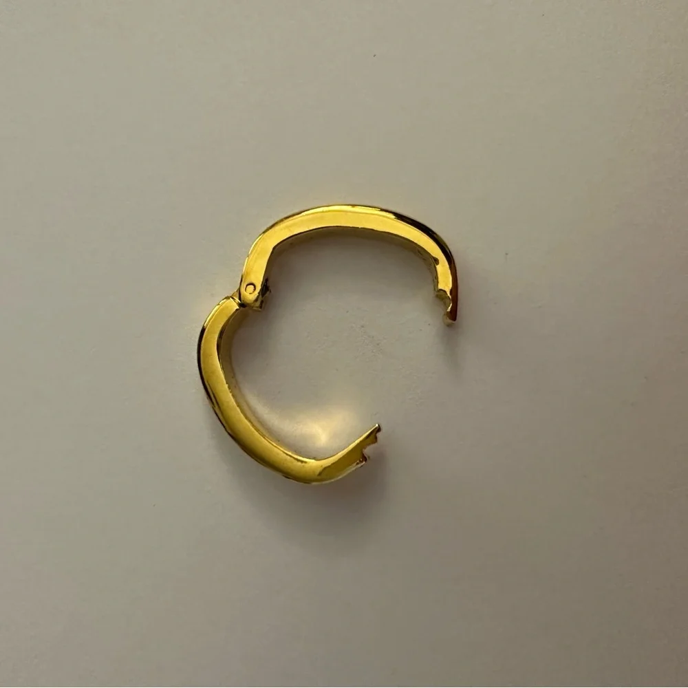 Elegant Gold Color Necklace Connector Clasp - Picture 2 of 3
